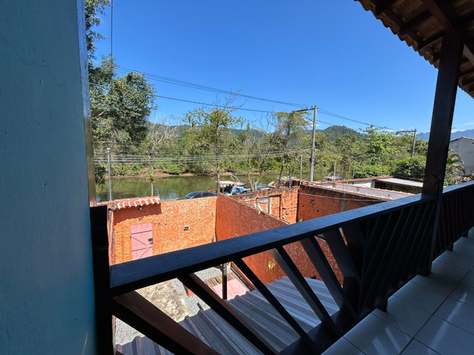 Property grounds 4, Hostel Agatha, Parati