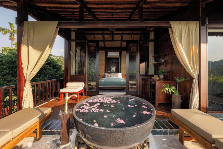 Balcony, Lamia Tropical Garden, Hoa Lư