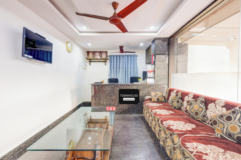 Lobby 4, OYO Townhouse Gajuwaka Centre, Visakhapatnam