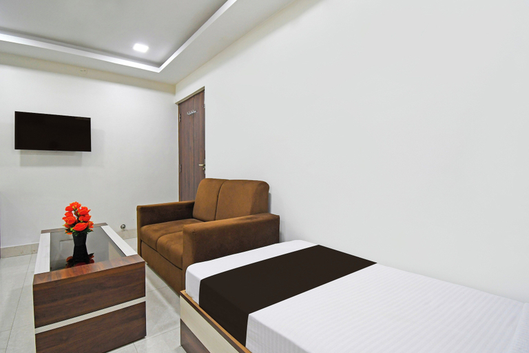 Room 5, Super Townhouse Sahayogi Nagar, Dhanbad