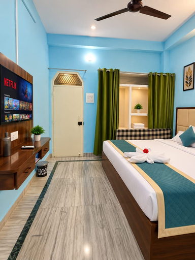 Room 3, Geeta Bhawan Cozy Homestay, Varanasi