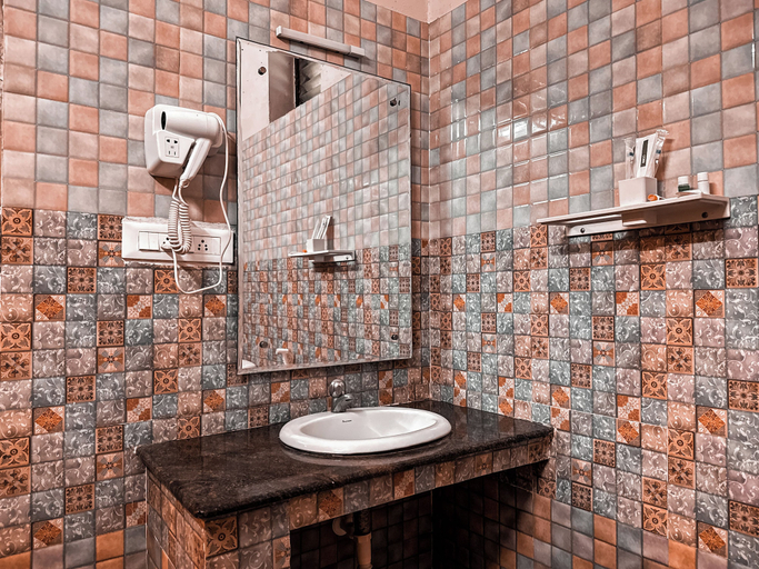 Bathroom 4, Royal Nature Resort, Coimbatore