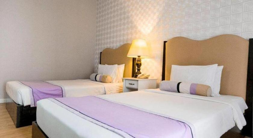 Bedroom 2, Queen Margarette Hotel, Lucena City