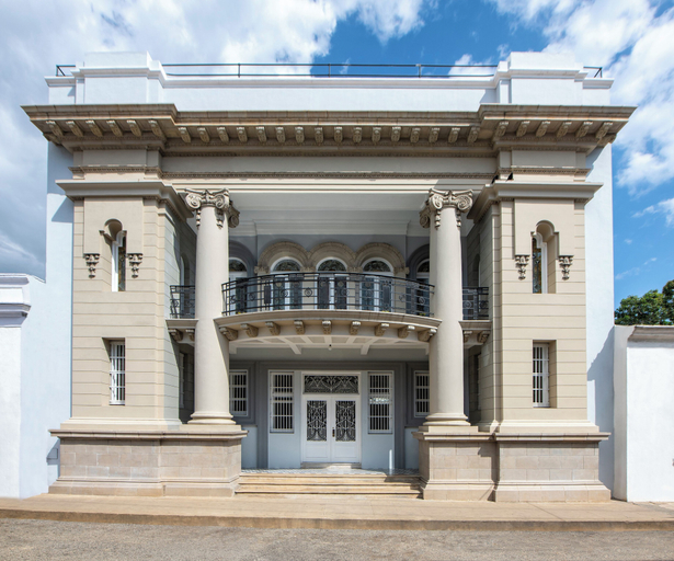 Primary image