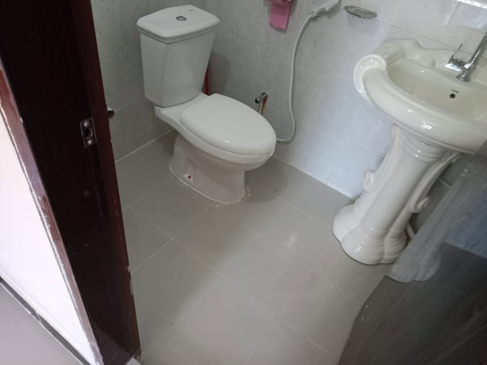 Bathroom 5, Somudra Kutir Resort Saint Martin, Maungtaw