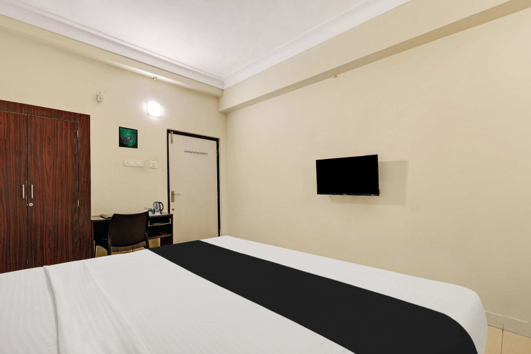 Room 5, Townhouse Visakhapatnam Central Park, Visakhapatnam
