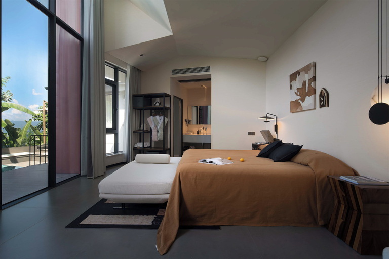Room 5, XiyeSeclusionResortHotel, Xishuangbanna Dai