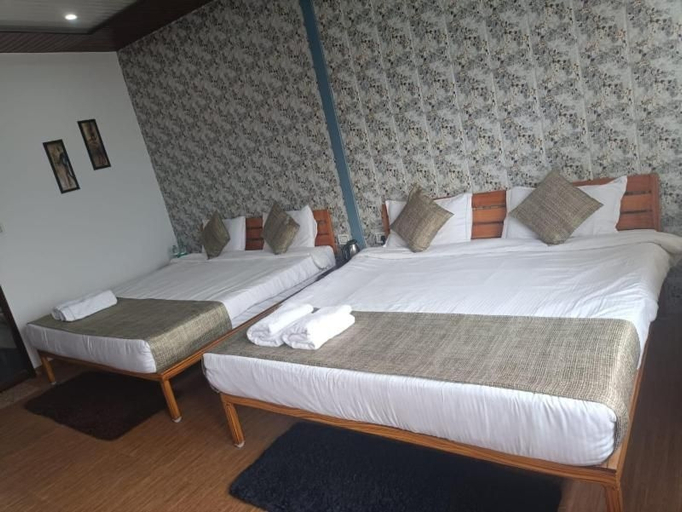 Room 3, Kedar kantha, Rudraprayag