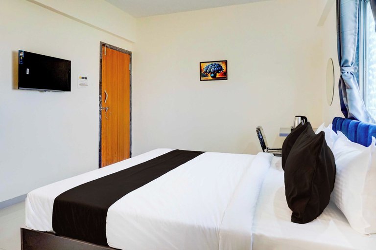 Room 3, Townhouse Oak Sankaramatam Road, Visakhapatnam