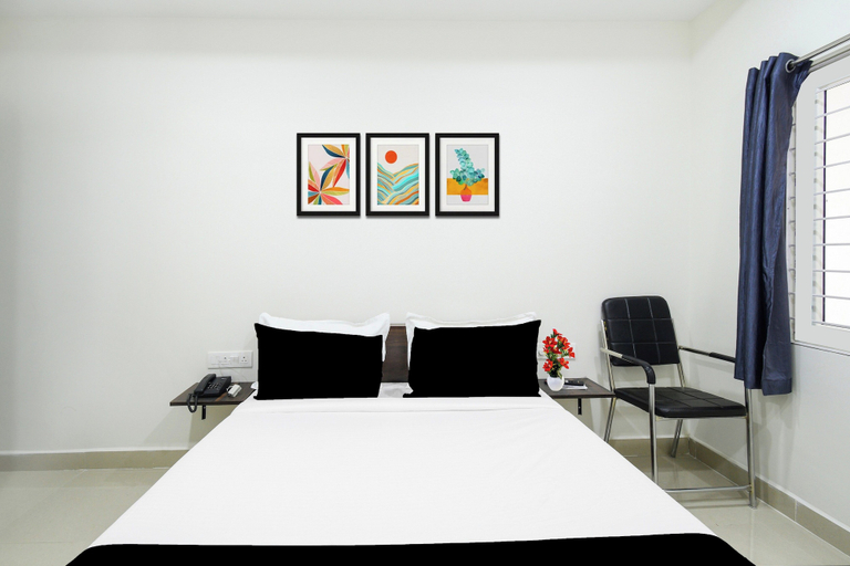 Room 5, Townhouse Oak Meetpet Priyadarshani Park, Ranga Reddy