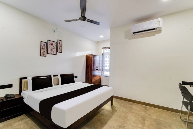 Room 3, Townhouse Oak Mailardevpally, Hyderabad