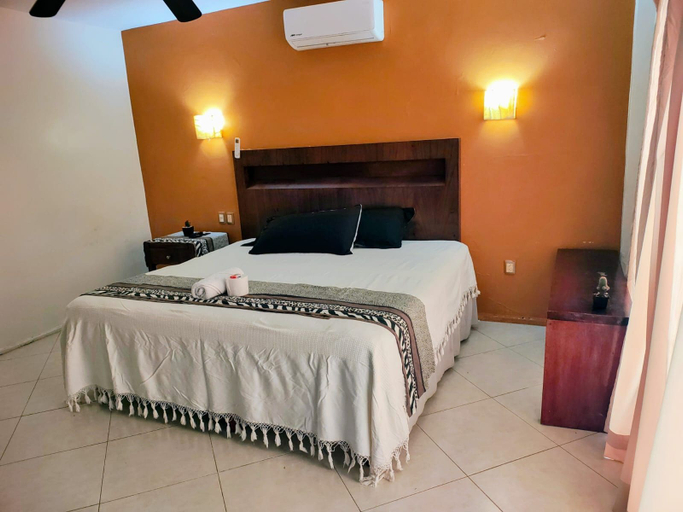 Room 5, Hotel Castillo, Hueyapan de Ocampo