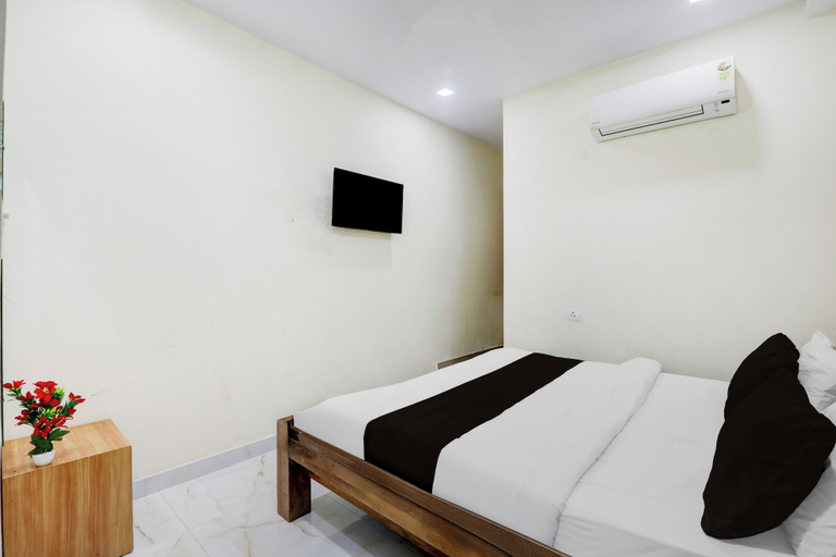 Room 2, Super Hotel O IIM Road Lucknow, Lucknow