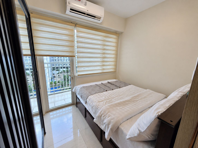 Room 3, Shore 1 Residences by LUXE, Pasay City
