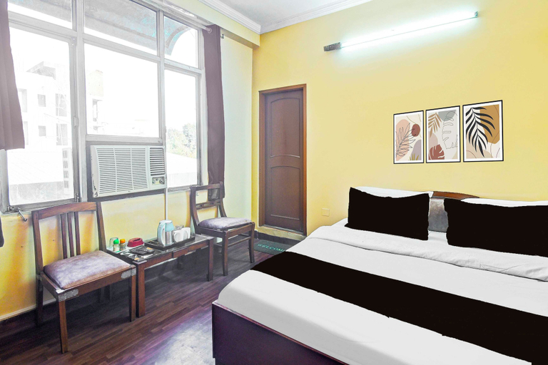 Room 5, Townhouse Hathroi Market, Jaipur