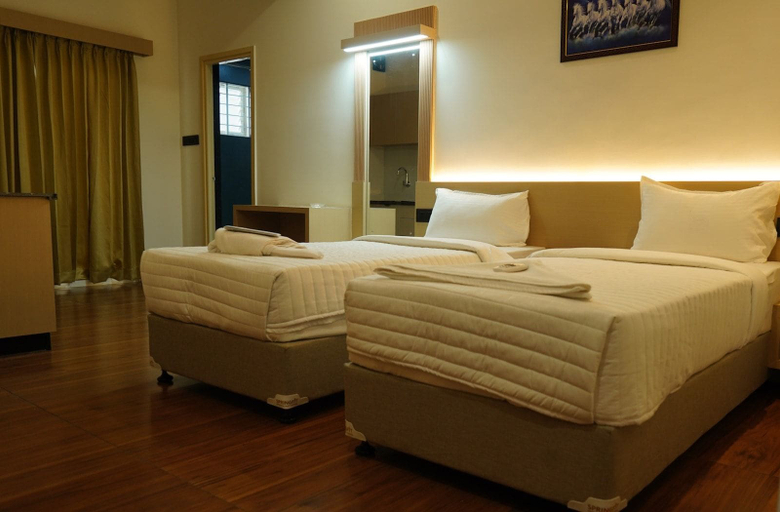 Room 2, Kristal Grand, Bangalore