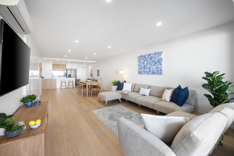 Living room 2, Beachside 3-bed Apartment With Ocean Views, Caloundra - Caloundra S.