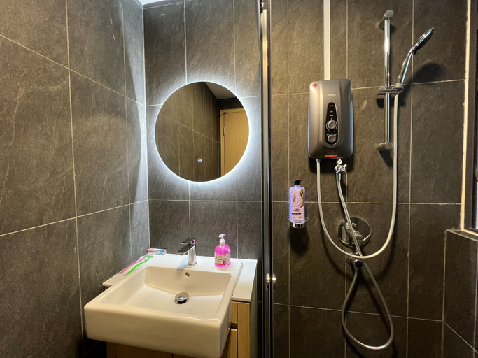 Bathroom 3, The COLONY  INFINITUM KLCC by FORWARDAM, Kuala Lumpur