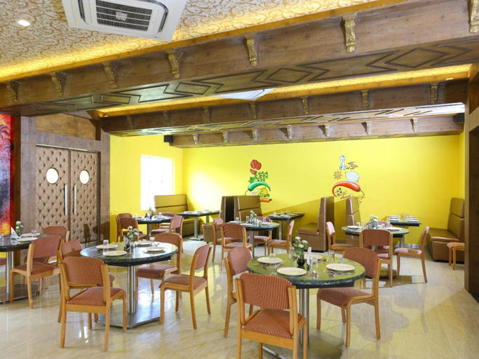 Food & Drinks 3, Cinemascope An Apart Hotel, Chennai