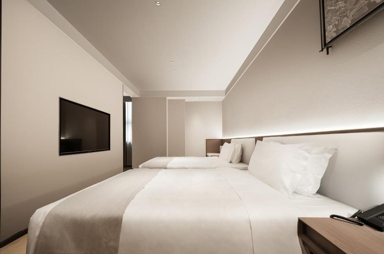Room 3, Walling Hotel--Hongya Cave & Great Hall, Chongqing