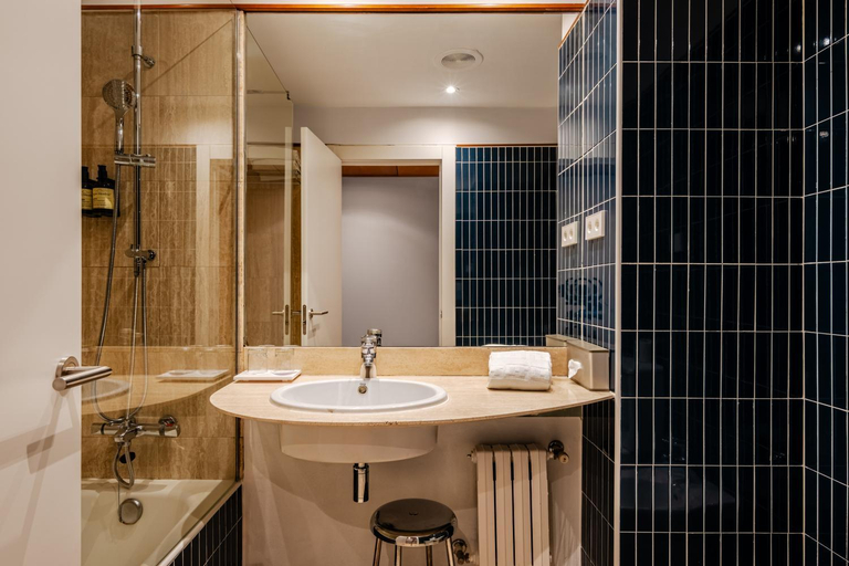 Bathroom 4, Hotel Ciudad de Valladolid, Valladolid