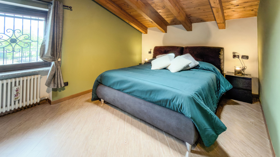Room 5, Abri Douillet, Aosta