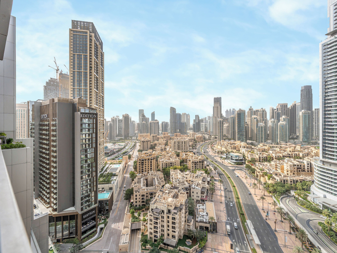 View from property, Kensington Iconic Burj View Dubai Mall, Dubai