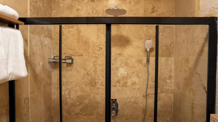 Bathroom 3, Sargon Hotel & Cafe, Midyat