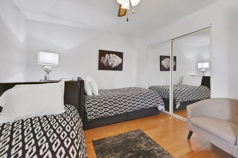 Room 5, Coastal Condo Pool View + Heated Pool, Saint Johns
