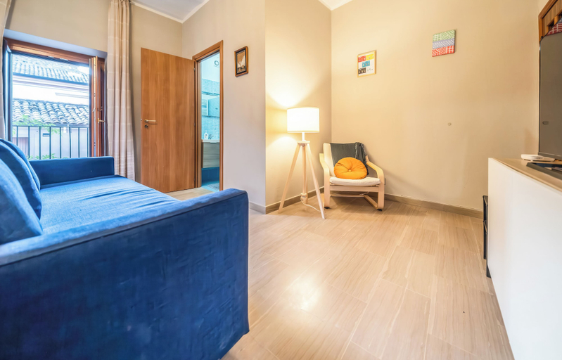 Living area 5, Casa Bisaccese, Avellino