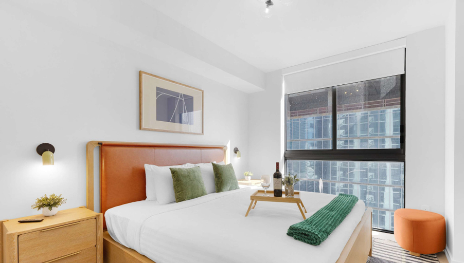 Room 4, Urban Retreat -private Balcony - Modern Miami, Miami-Dade