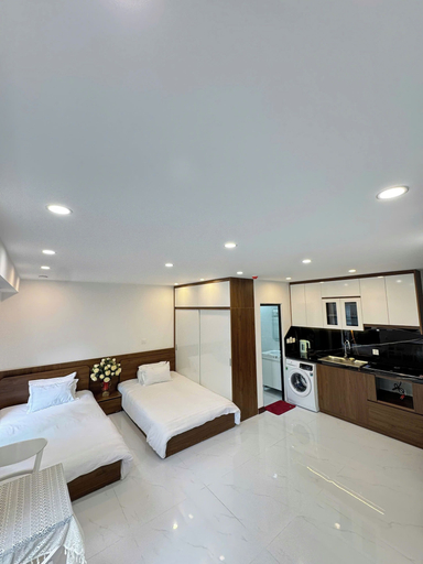 Room 3, Fuji Apartment, Ba Đình