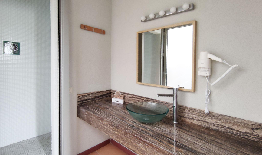 Bathroom 4, Odette Bodrum, Bodrum