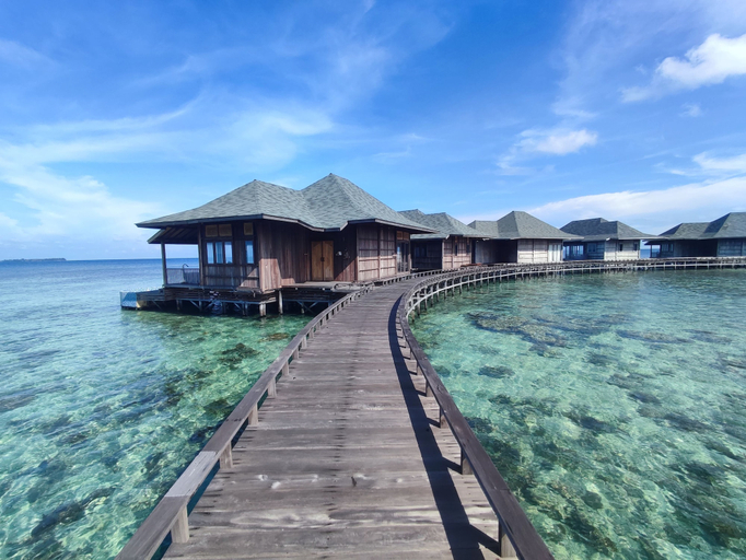 Exterior & Views 2, Grand Mega Diving Resort Karimunjawa, Jepara