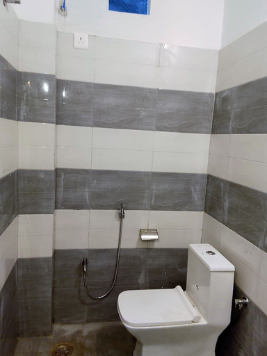 Bathroom 3, Shivansi Residency, Varanasi