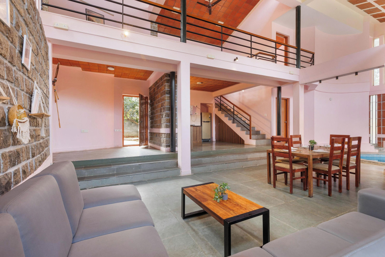 Living area 3, The Rustic Ridge Villa by Stayjadepool1hr E-city, Krishnagiri