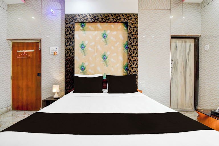 Room 3, Hotel O Serampore Railway Station, Hugli