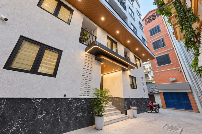 Front of property 4, Townhouse Nguyen Chi Thanh Central, Đống Đa