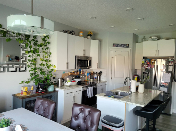 Interior 4, Rapperswill Serenity, Division No. 11