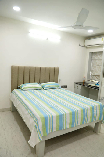 Room 3, Miron Hotels & Resorts, Hyderabad
