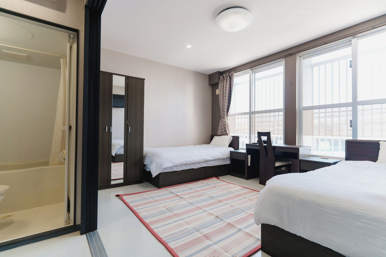 Room 3, ishigaki bus terminal inn, Ishigaki
