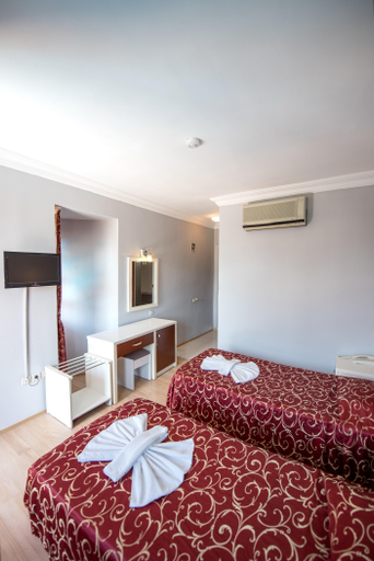 Bedroom 2, Gunes Hotel, Fethiye