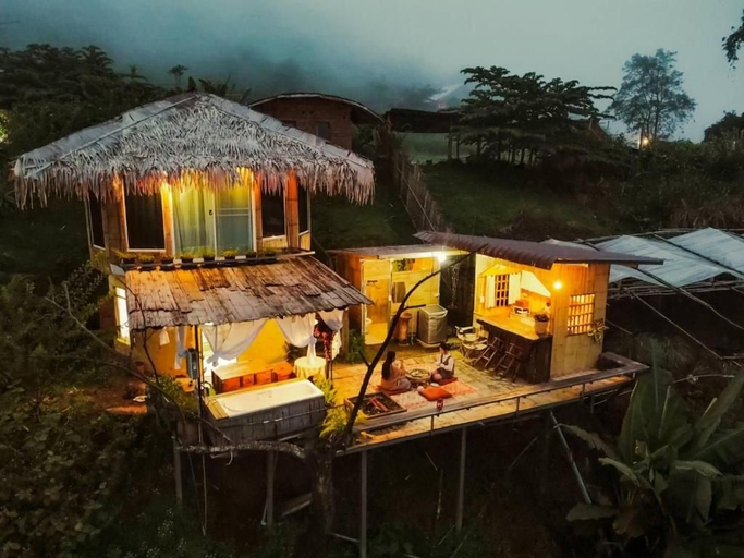 Property grounds 2, Tuabaandin, Mae Rim