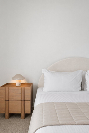 Room 3, Balcony 2-bed Residence Near Albert Park, Melbourne