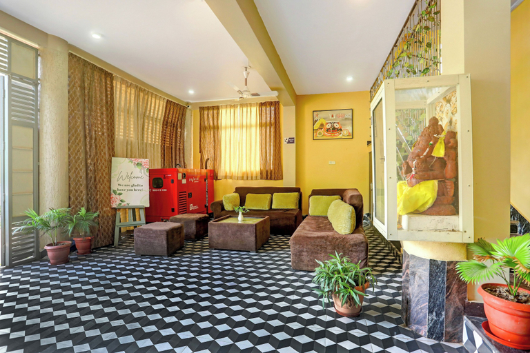 Lobby 2, Super Hotel O New Marine Drive Puri, Puri