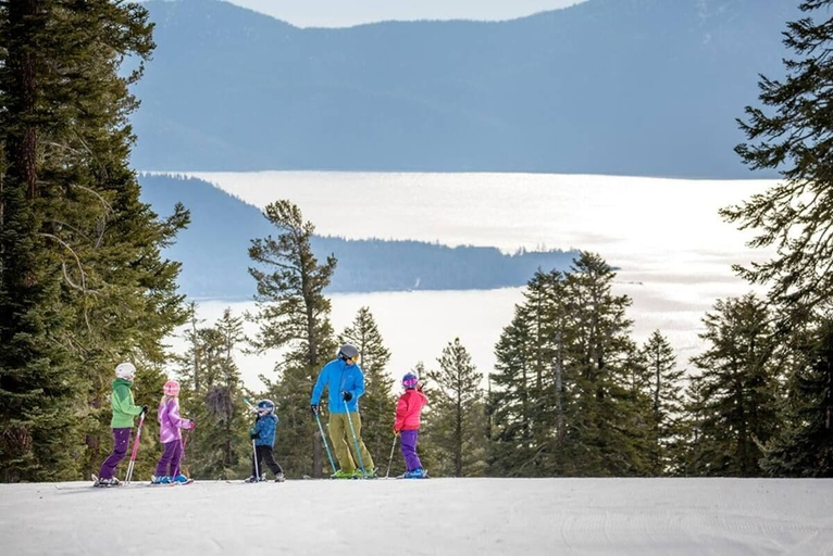 Snow and ski sports 5, Feather Ridge 2 Bedroom Condo, Placer