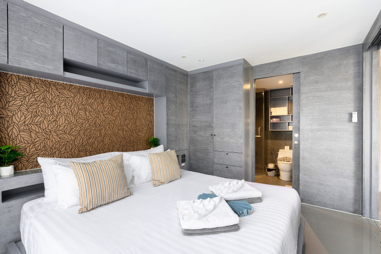 Room 4, Kamala - Peaceful Courtyard, Phuket Island