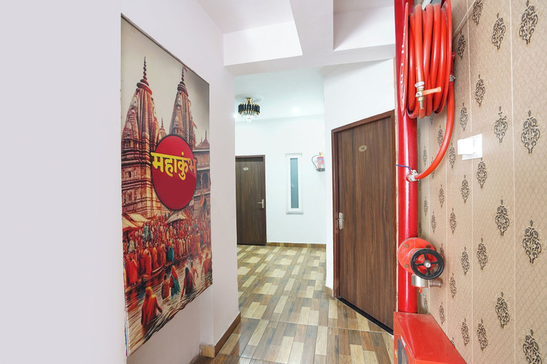 Lobby 5, FabHotel Golden Majestic, Kaushambi