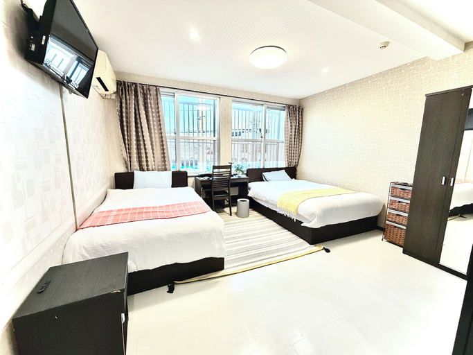 Room 2, ishigaki bus terminal inn, Ishigaki