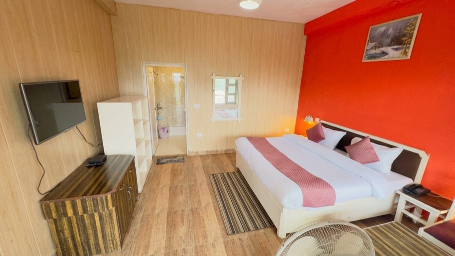 Room 5, The Sky Hotels, Dehradun